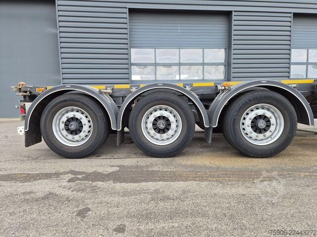 Langmaterialtransporter Auflieger Kässbohrer PORTE CONTAINERS MULTI POSITION