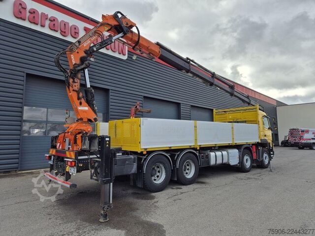 Flatbed truck Volvo FMX