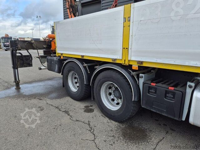 Flatbed truck Volvo FMX