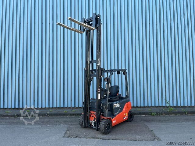 Electric 4-wheel forklift Toyota 8FBM20T