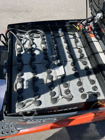 Electric 4-wheel forklift Toyota 8FBM20T