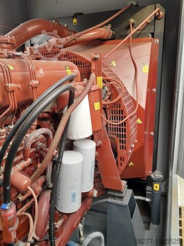 Notstromaggregat 350 KvA Stromerzeuger 300 KvA 300 kW Iveco 300 kW/ 350 KvA