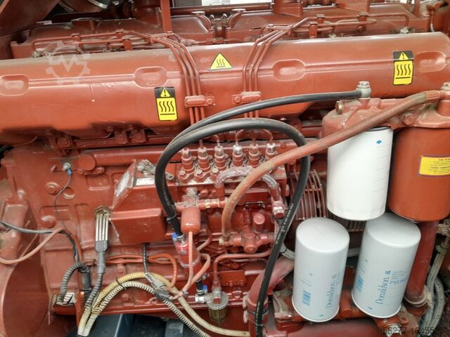 Notstromaggregat 350 KvA Stromerzeuger 300 KvA 300 kW Iveco 300 kW/ 350 KvA