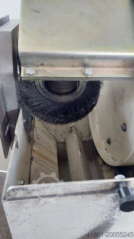 Brush deburring machine EWU ROTOMAT 180
