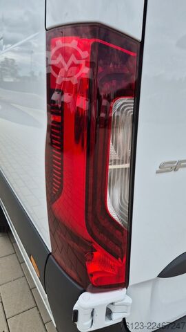 High top van MERCEDES-BENZ Sprinter III Kasten  519 CDI RWD 4x 4 Allrad