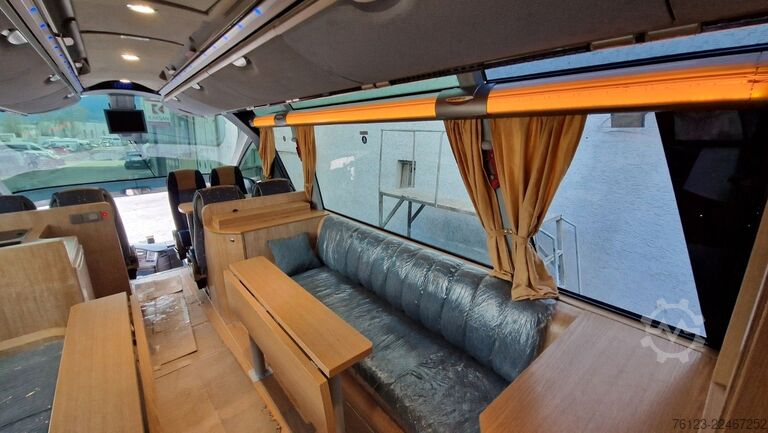 Bus NEOPLAN 5217 Starliner, Wohnmobil  Konferenzbus Bürobus
