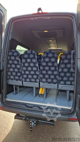 Minibus MERCEDES-BENZ 10 Sprinter Lord Light 22 Sitzer Vorlauffahrzeug