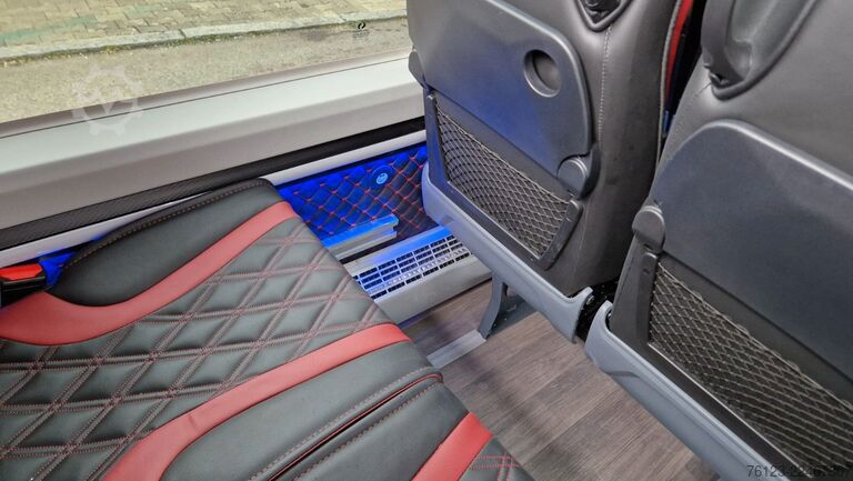 Minibus MERCEDES-BENZ 519 und 517 Glasdach XXL  20 Sitze Lord Exclusiv
