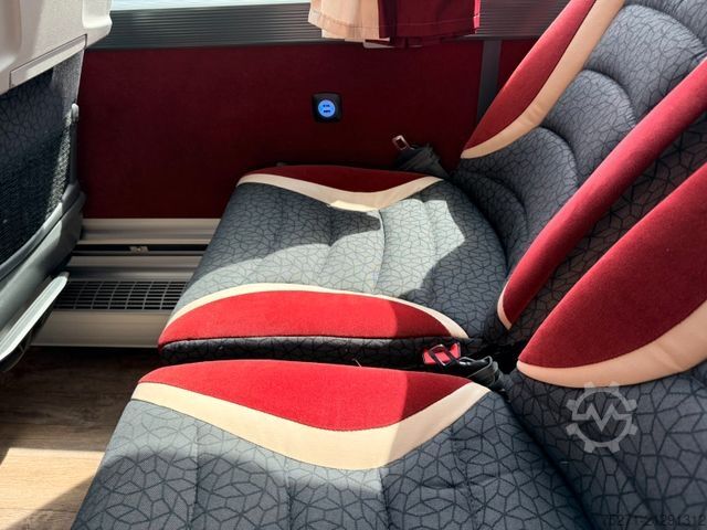 Reisebus SETRA S 516 HD/2 48+2+1