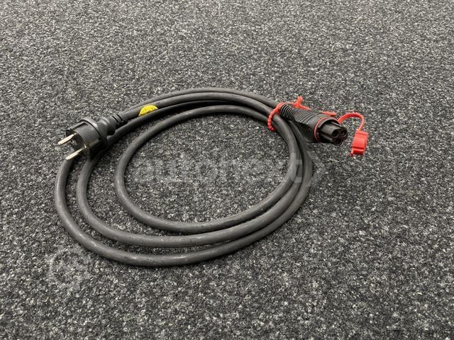 High top van MERCEDES-BENZ Sprinter 514 MAXI *WERKSTATT* 230V+AHK+KAMERA 75