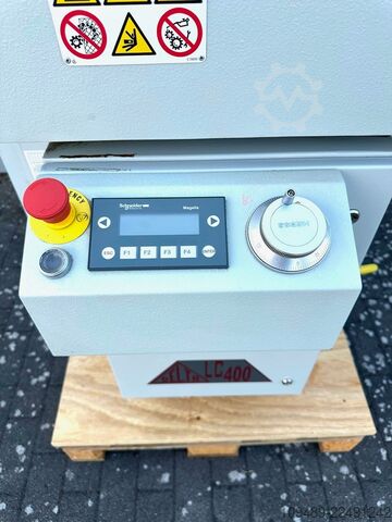 Rotary Table Surface Grinding Machine/DELTALC400 DELTA - Rundtischschleifmaschine LC 400 / Baujahr 2021