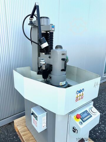 Rotary Table Surface Grinding Machine/DELTALC400 DELTA - Rundtischschleifmaschine LC 400 / Baujahr 2021