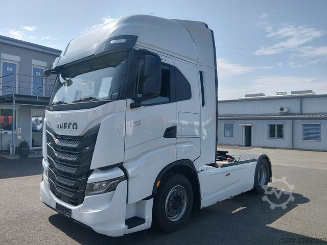 Standard tractor unit Iveco S-Way AS 440 S 53 T/P Kippyhdraulik