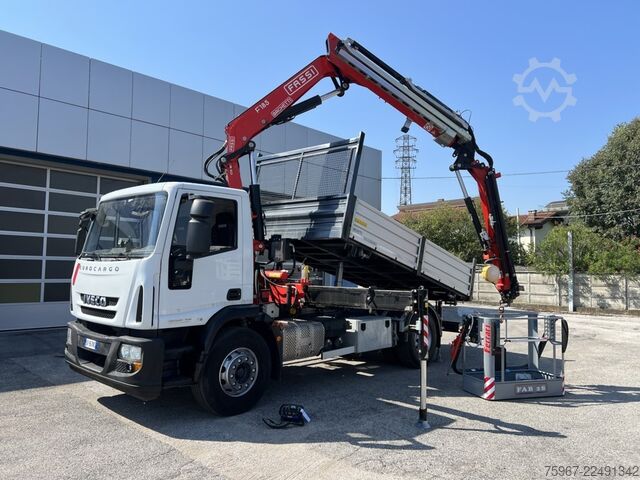 Three-way tipper truck with crane Iveco Eurocargo 180e28