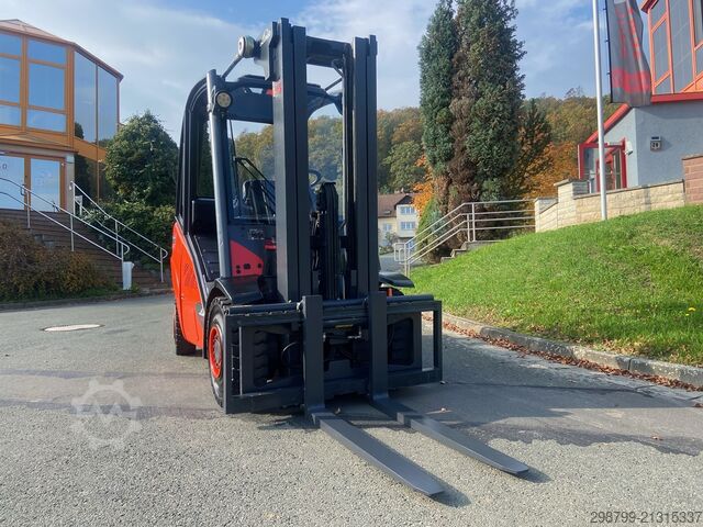 Dieselstapler Linde H 30 D - 393