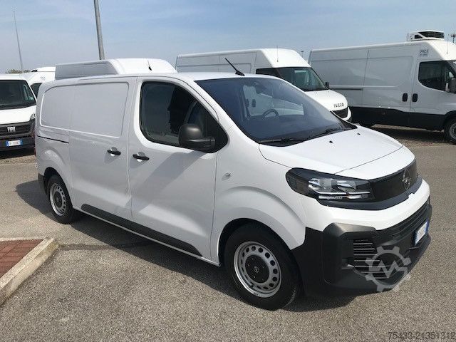 Panel van Opel VIVARO 2.0 145 L2H1