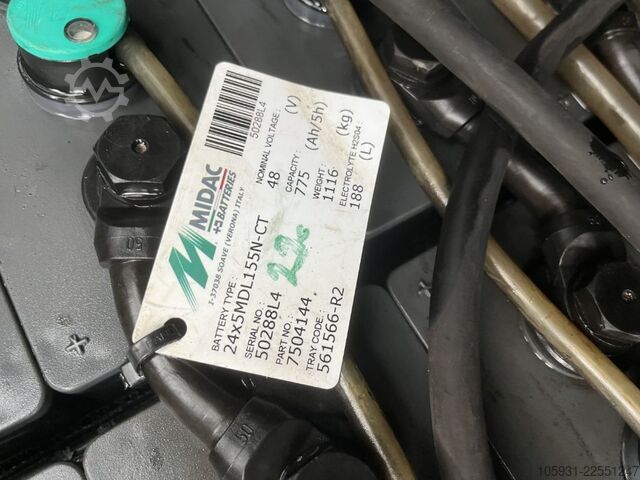 Electric 4-wheel forklift Linde E18PH-02
