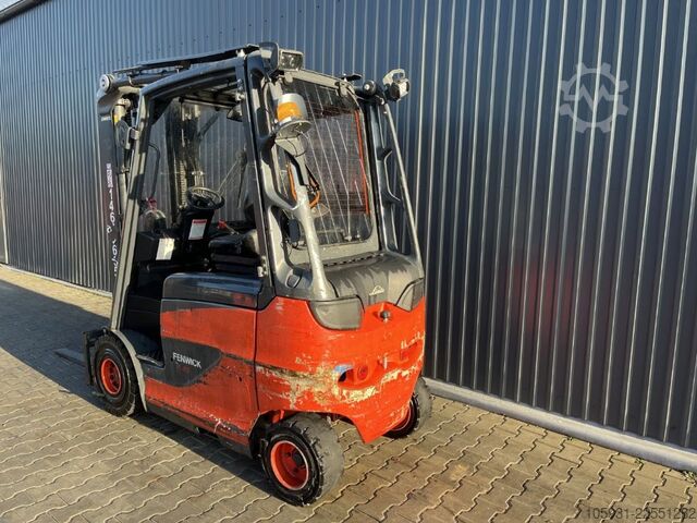 Electric 4-wheel forklift Linde E25H-01/600