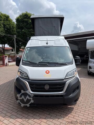 Wohnwagen/Wohnmobil 2023 Fiat Ducato Weinsberg Carabus | Manuale | Tetto a Soffietto