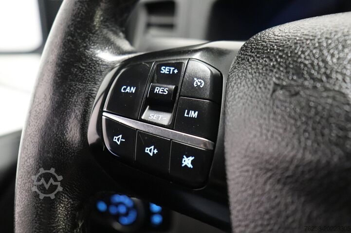 Delivery van Ford Transit Custom 2.0 TDCI EURO 6 - Airco - Navi -...