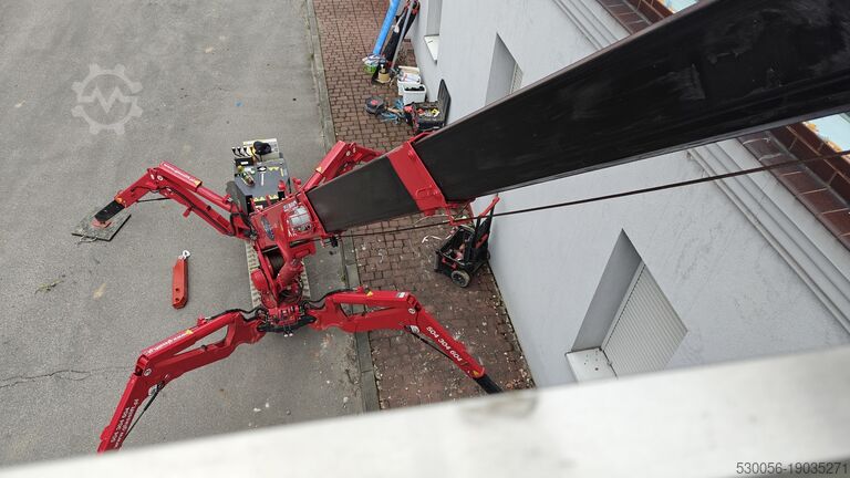 Minikran UNIC URW 295