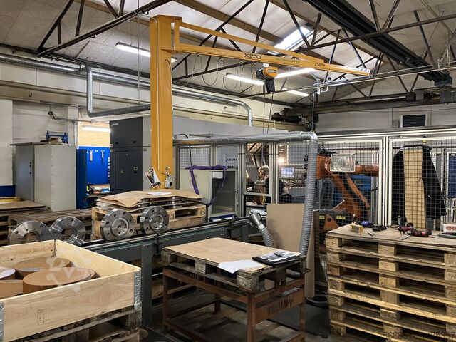 CNC lathe Okuma Multus B400-W