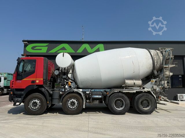Wechselfahrgestell LKW Iveco Trakker 410T45 Wechsel BETON+KIPPER 40T