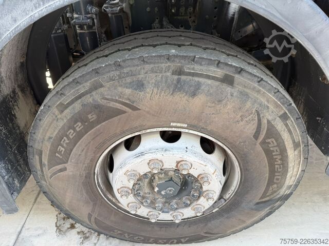 Wechselfahrgestell LKW Iveco Trakker 410T45 Wechsel BETON+KIPPER 40T
