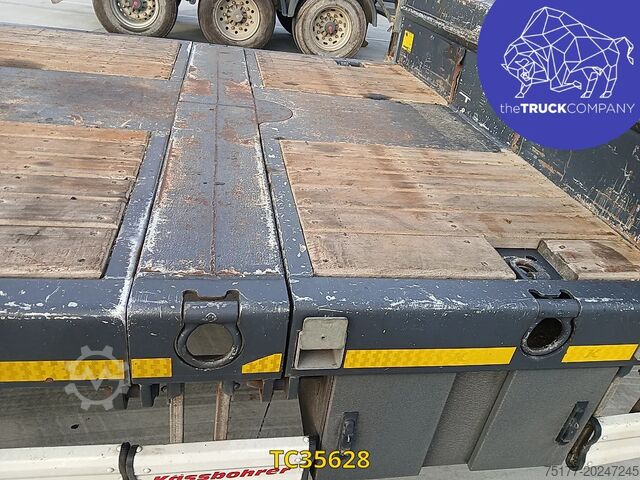 Semi low-loader Kässbohrer SLA 3