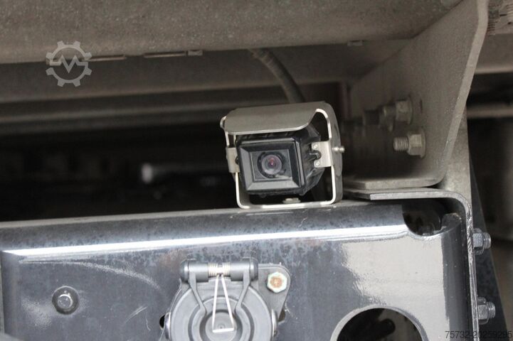 Transporter mit Pritsche & Plane MAN TGL 8.220 Plane AHK 6,1 m Luft Klima