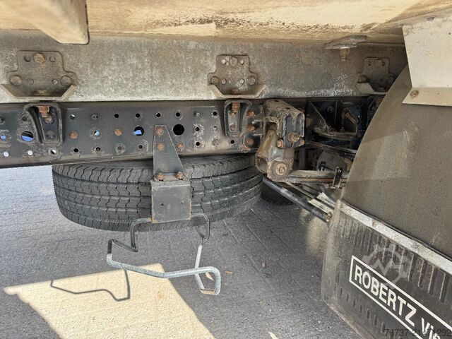 Refrigerated/frozen transport FUSO Canter **7C18-FRIGO-7490KG-TOPSHAPE**