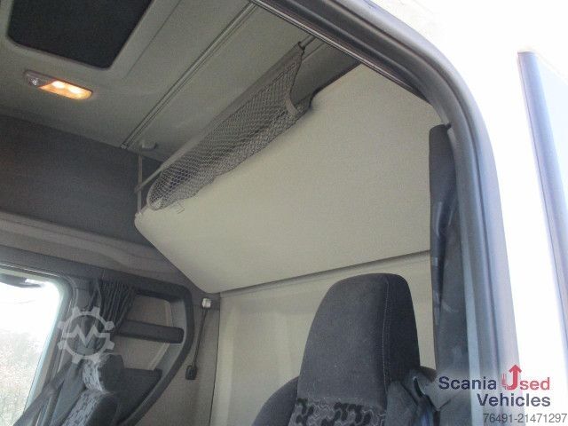 Standard tractor unit Scania R 460 A4x2NA