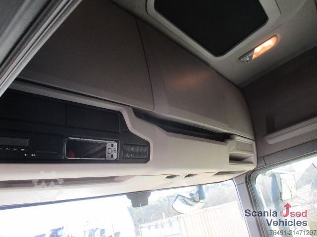 Standard tractor unit Scania R 460 A4x2NA