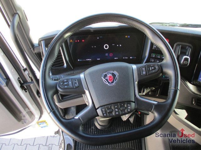 Standard tractor unit Scania R 460 A4x2NA