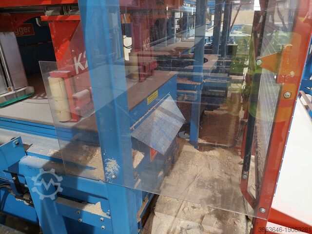 Machining center with throughfeed Hundegger K2