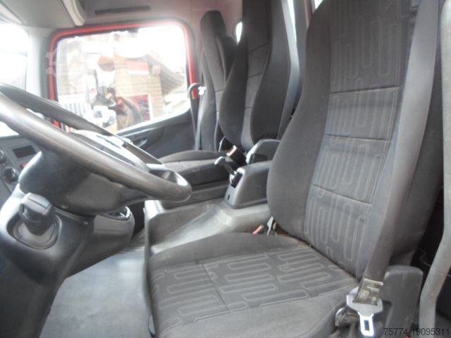 Transporter mit Kipper MERCEDES-BENZ 823 K/ Meiller Kipper/ Km 101000