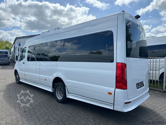 City bus MERCEDES-BENZ Sprinter 15+27 Linienbus Niederflur Rollstuhl