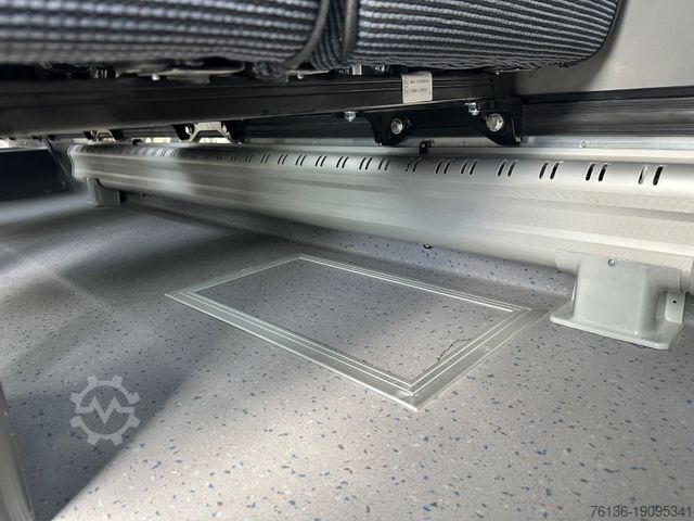 City bus MERCEDES-BENZ Sprinter 15+27 Linienbus Niederflur Rollstuhl