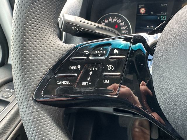 City bus MERCEDES-BENZ Sprinter 15+27 Linienbus Niederflur Rollstuhl