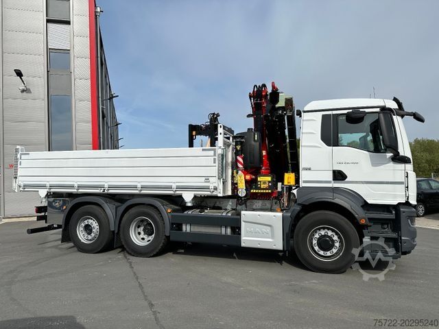 Three-sided tipper truck MAN TGS 26.440 6x2H-4 KRAN FASSI F195A.2.24