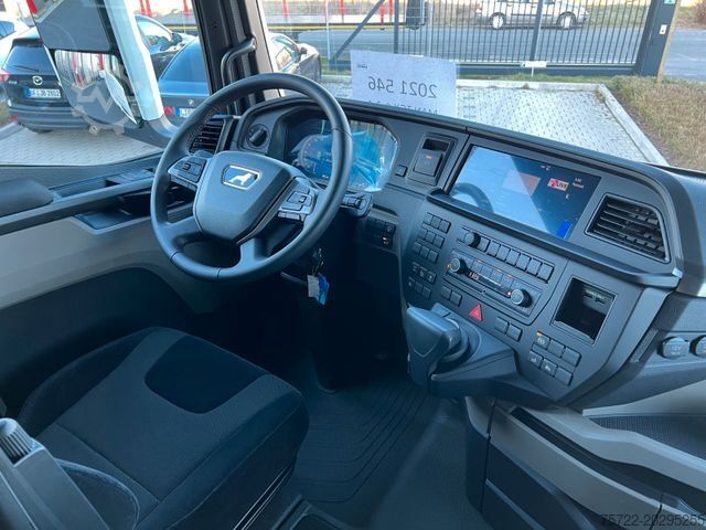 Flatbed truck MAN TGX 26.470 BL 6x2-4 Pritsche mit FassiF235 Kran