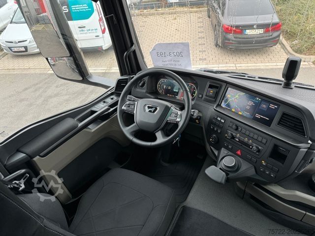 Logging truck MAN TGS 26.520 6x4-4 BL Schemel Epsilon M120Z96 Kran