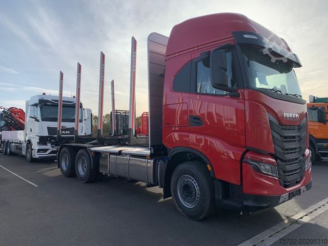Holztransporter LKW IVECO X-WAY 570 6x4 BL Kurzholz KRAN nach Wahl !!!