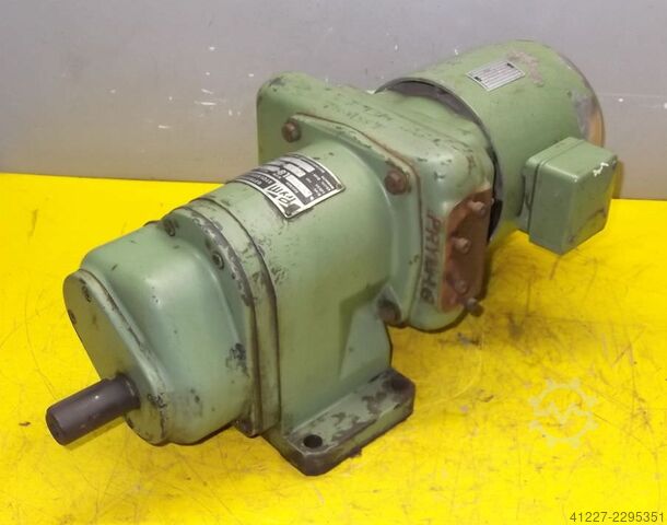 Adjustable gear motor 0.55 kW 24-120 rpm Prym L8-U16