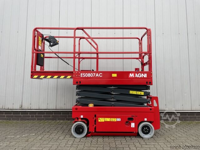 Scissor Lifts Magni ES0807AC - VORFÜHRGERÄT