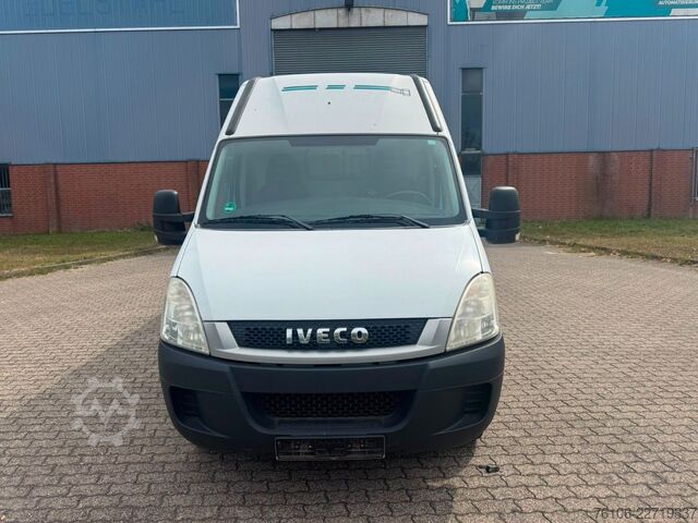 Kastenwagen hoch IVECO Daily 50C17 Kastenwagen 3 liter *AHK*