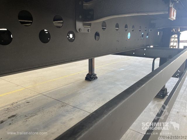 Auflieger mit Pritsche & Plane Schmitz Cargobull Curtainsider Standard