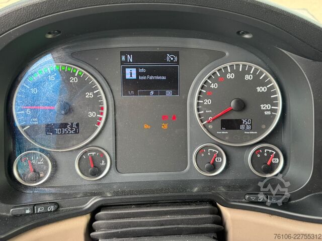 Refrigerated truck MAN TGM 18.290 Tiefkühlkoffer +LBW*Thermoking*