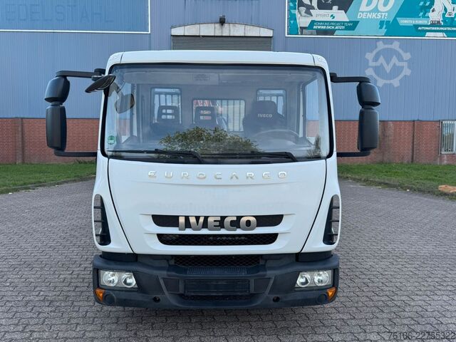 Pick-up van IVECO 75E16 Pritsche mit Kran Fassi