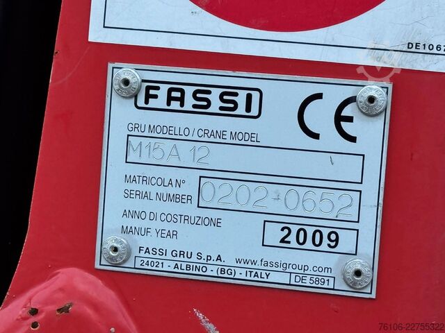 Pick-up van IVECO 75E16 Pritsche mit Kran Fassi